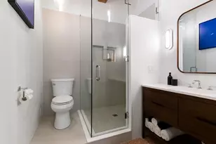 21 Wormwood St, Boston, MA 02210 - Photo 26