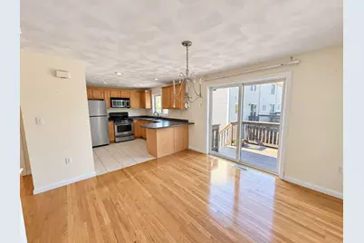 24 Groveland Commons Way #24, Groveland, MA 01834 - Photo 4