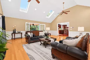8 Taylor Way, Stoughton, MA 02027 - Photo 14