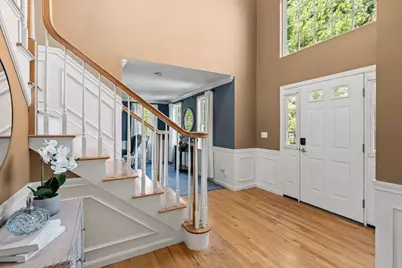 8 Taylor Way, Stoughton, MA 02027 - Photo 6