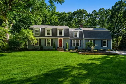 942 Salem End Road, Framingham, MA 01702 - Photo 1