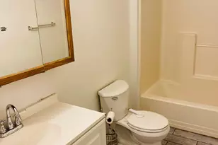 5 Nathaniel St, Worcester, MA 01604 - Photo 8