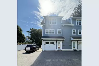 97 Atlantic St #4, Quincy, MA 02171 - Photo 2