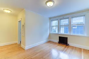 17 Greenleaf St, Quincy, MA 02169 - Photo 2