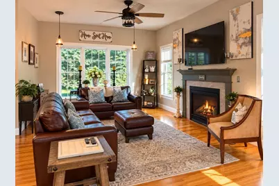 4 Meredith Way, Sturbridge, MA 01518 - Photo 12