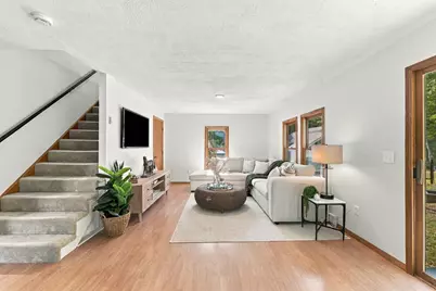 45 Center Street, Northbridge, MA 01534 - Photo 8