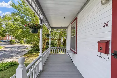 26 Walnut Pl, Newton, MA 02460 - Photo 4