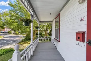 26 Walnut Pl, Newton, MA 02460 - Photo 4