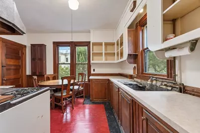 26 Walnut Pl, Newton, MA 02460 - Photo 18