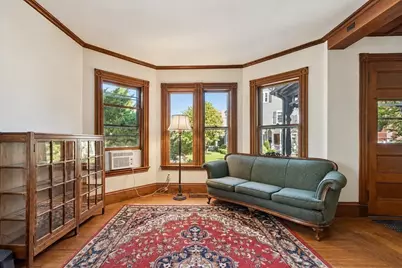 26 Walnut Pl, Newton, MA 02460 - Photo 8