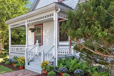 26 Walnut Pl, Newton, MA 02460 - Photo 40