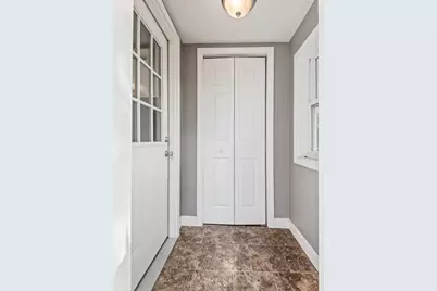 60 Bowker Street, Worcester, MA 01604 - Photo 28