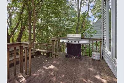 60 Bowker Street, Worcester, MA 01604 - Photo 34