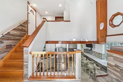 6 Harrington Way, Worcester, MA 01604 - Photo 2