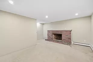 27 Aldea Ave, Dudley, MA 01571 - Photo 20