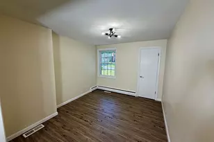 66 Greaney St, Springfield, MA 01104 - Photo 8