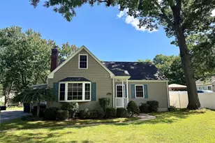 66 Greaney St, Springfield, MA 01104 - Photo 1