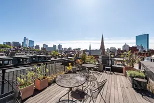 112 Pinckney St, Boston, MA 02114 - Photo 22