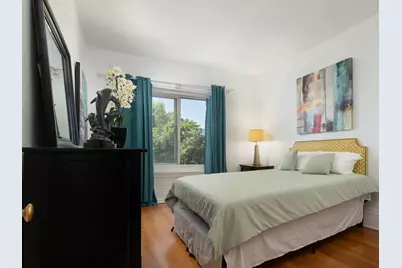 112 Pinckney St #46, Boston, MA 02114 - Photo 12