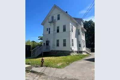 35 Newcomb Pl #2, Taunton, MA 02780 - Photo 1