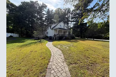 136 Shawsheen Ave, Wilmington, MA 01887 - Photo 1
