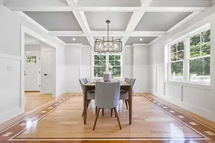 11 Lexington St, Burlington, MA 01803 - Photo 14
