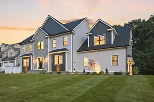 11 Lexington St, Burlington, MA 01803 - Photo 42