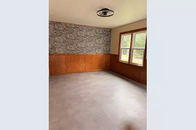 131 Anzio Rd, Athol, MA 01331 - Photo 6