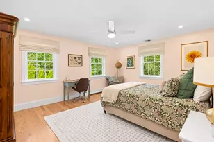 153 Essex St, Hamilton, MA 01982 - Photo 24