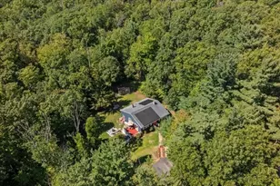 65 Carter Rd, Worcester, MA 01609 - Photo 2