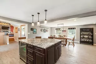 44 Warren St, Georgetown, MA 01833 - Photo 10