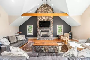 44 Warren St, Georgetown, MA 01833 - Photo 6