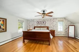 44 Warren St, Georgetown, MA 01833 - Photo 16
