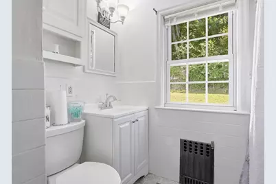 119 Beech St, Lowell, MA 01850 - Photo 12