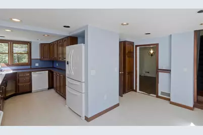 54 Ryan Rd, Northampton, MA 01062 - Photo 6