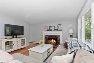 47 Vaughan St, Middleborough, MA 02346 - Photo 6