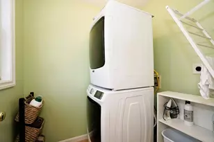 5 Overlook Cir, Haverhill, MA 01835 - Photo 14