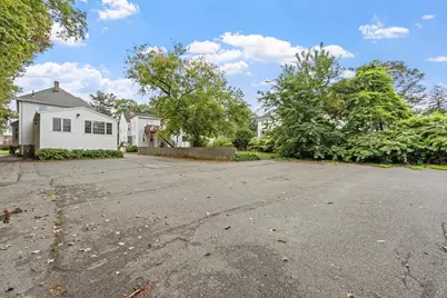 297 South Main Street, Haverhill, MA 01835 - Photo 2