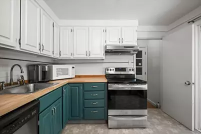 16 Venus Drive, Shrewsbury, MA 01545 - Photo 4
