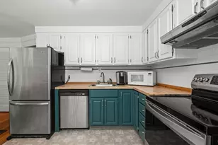 16 Venus Dr, Shrewsbury, MA 01545 - Photo 6