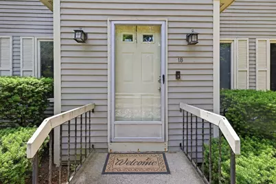 18 Copperwood Dr #18, Stoughton, MA 02072 - Photo 4
