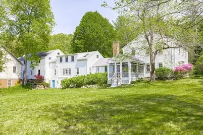 69 Forest St, Sherborn, MA 01770 - Photo 4
