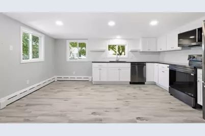 145 Gates Ave, East Longmeadow, MA 01028 - Photo 6