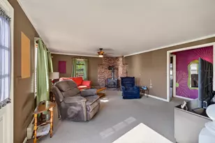 52 Donny Dr, New Bedford, MA 02740 - Photo 6