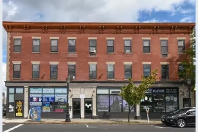 181-187 Chestnut St, Springfield, MA 01103 - Photo 2