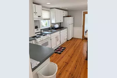 33 Walter St, Salem, MA 01970 - Photo 8