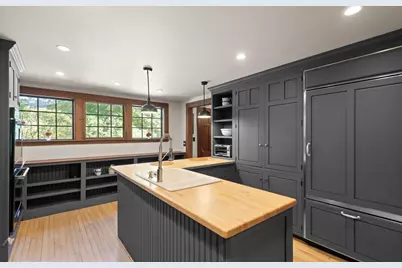 52 South Main, Topsfield, MA 01983 - Photo 8