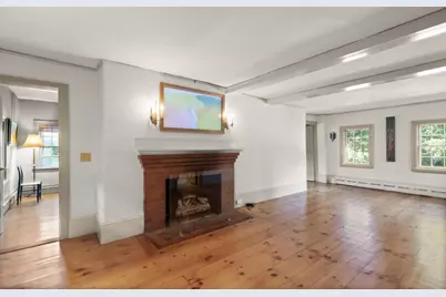 52 South Main, Topsfield, MA 01983 - Photo 12
