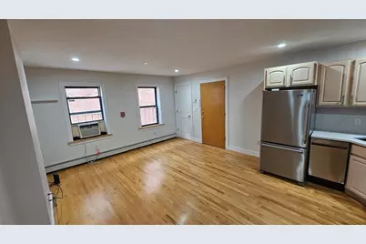 39 Salutation #33, Boston, MA 02108 - Photo 2