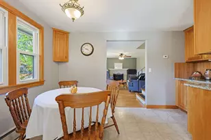 73 Hickory Rd, Attleboro, MA 02703 - Photo 14